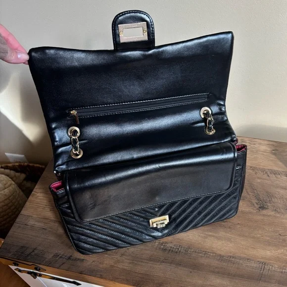 Black quilted crossbody bag, new - Picture 7 of 7